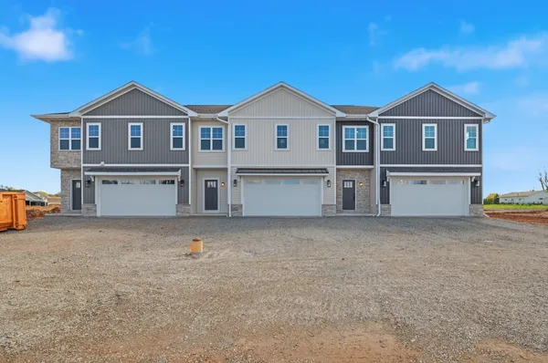 $469,900 | 1821 Servant Way, Green Bay, WI 54311