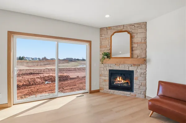 $469,900 | 1821 Servant Way, Green Bay, WI 54311