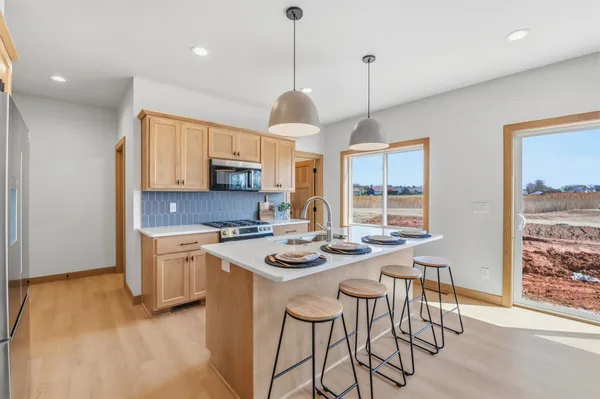 $469,900 | 1821 Servant Way, Green Bay, WI 54311