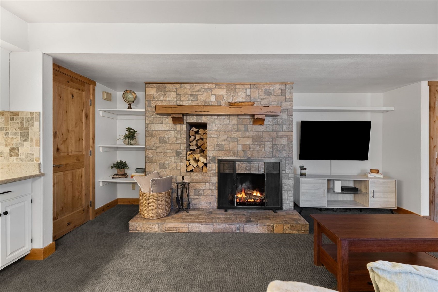 423 Wild Irishman Road, Unit 1012 Keystone, CO 80435 - Photo 8 of 28 Gallery Image 8