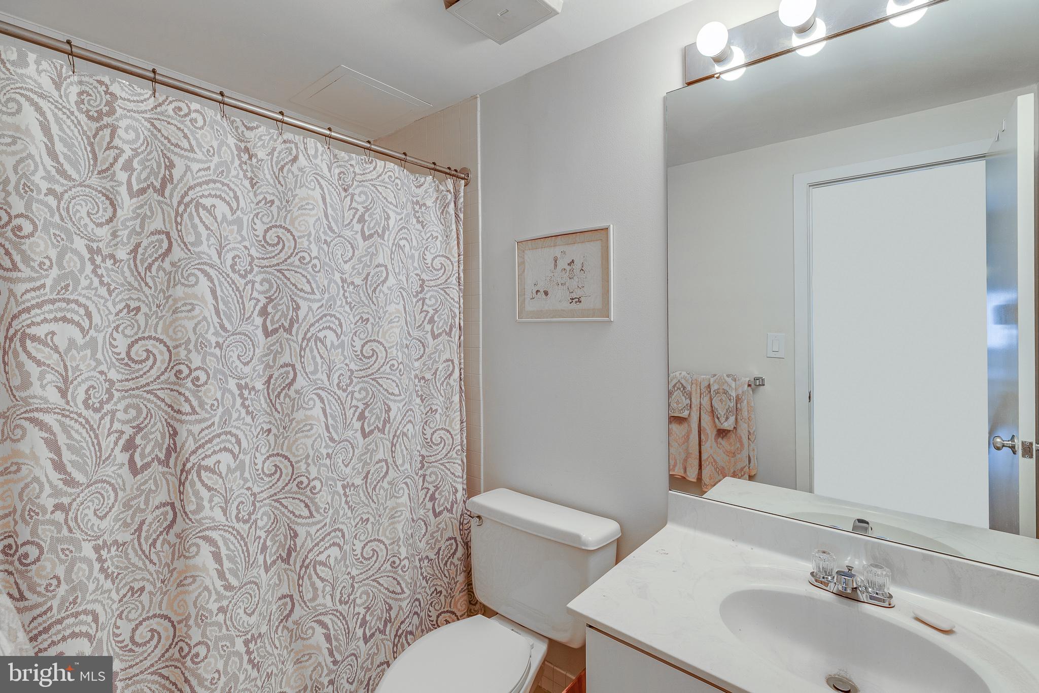 2301 Cherry Street, Unit 3F Philadelphia, PA 19103 - Photo 20 of 26