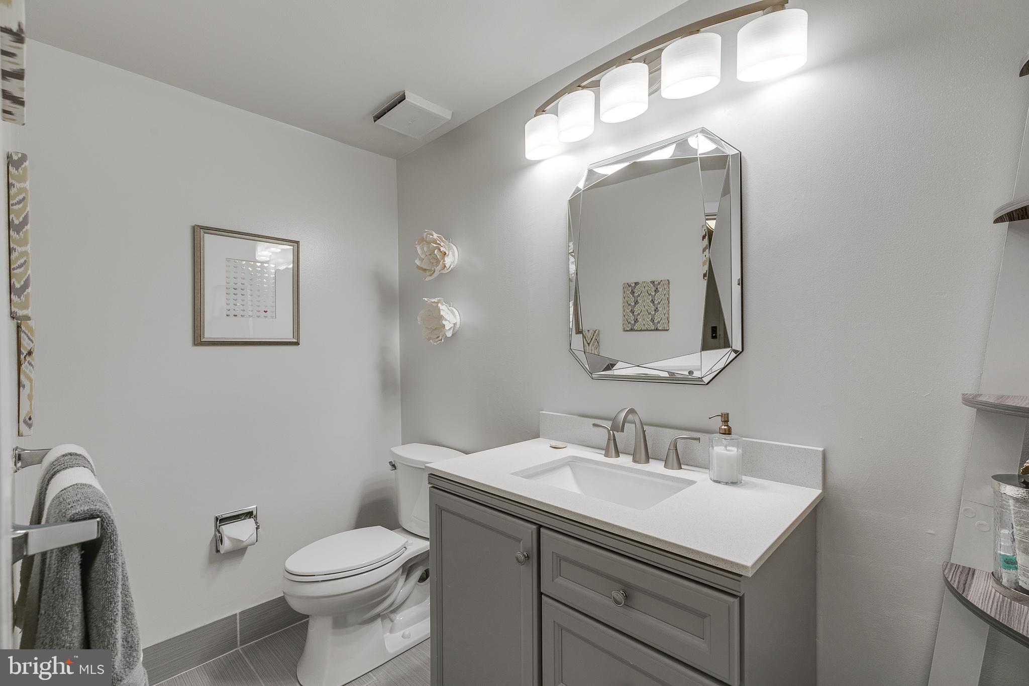 2301 Cherry Street, Unit 3F Philadelphia, PA 19103 - Photo 4 of 26