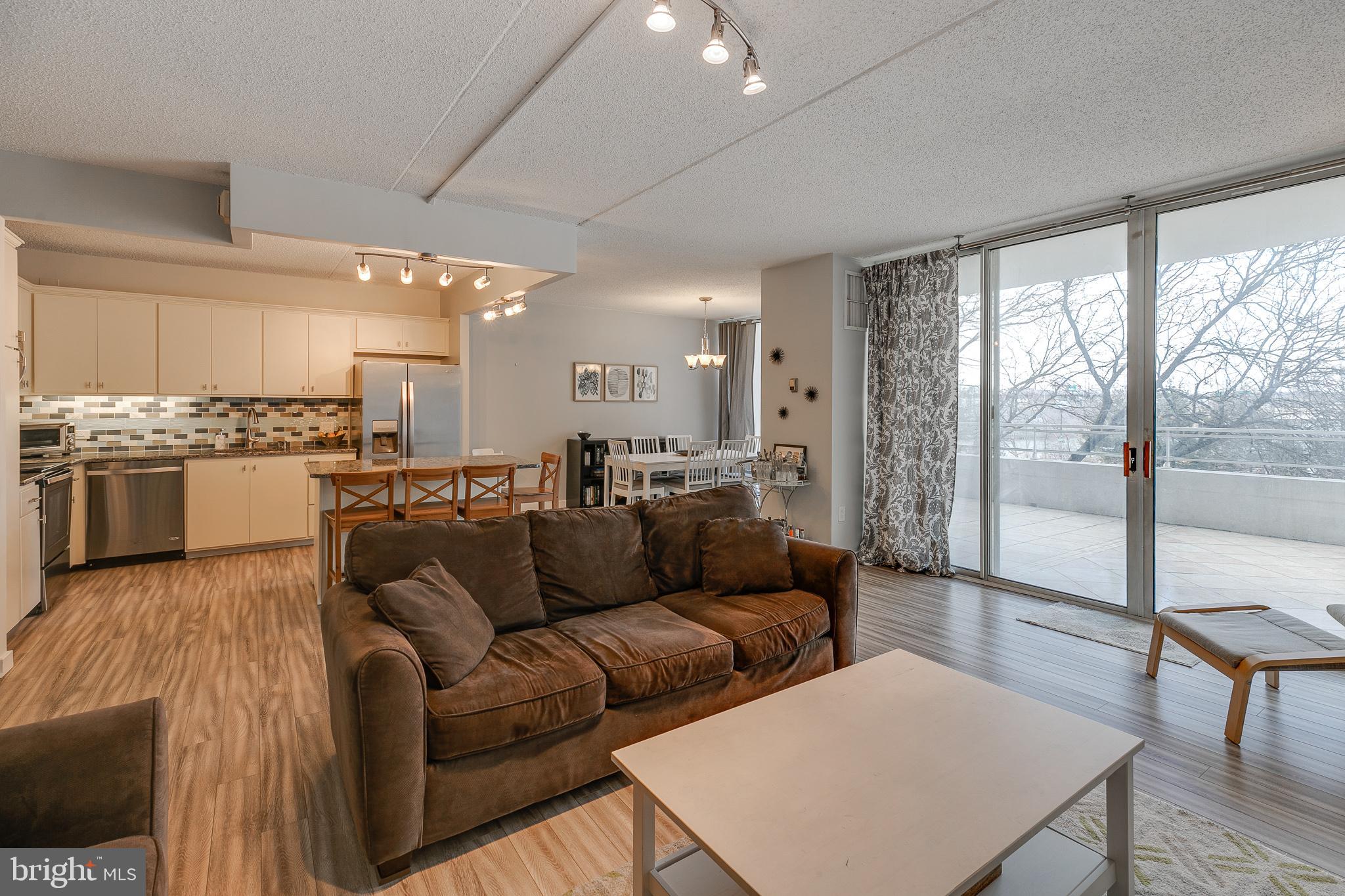 2301 Cherry Street, Unit 3F Philadelphia, PA 19103 - Photo 7 of 26