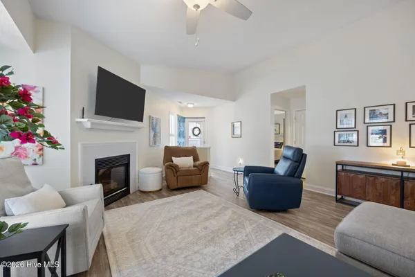 $179,900 | 3306 Mulberry Lane, Unit H, Greenville, NC 27858