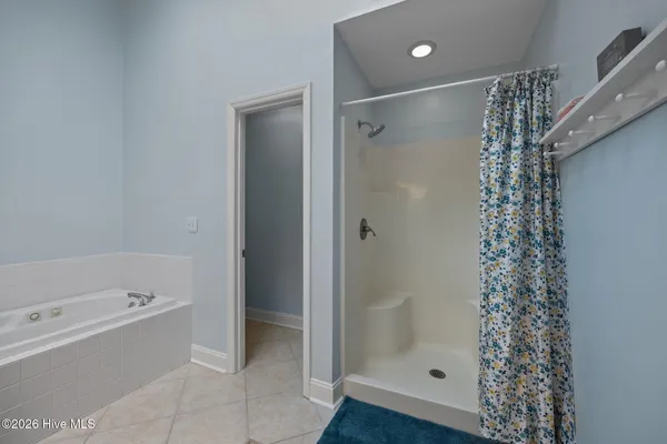 $179,900 | 3306 Mulberry Lane, Unit H, Greenville, NC 27858