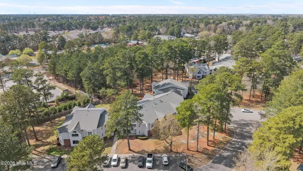 $179,900 | 3306 Mulberry Lane, Unit H, Greenville, NC 27858