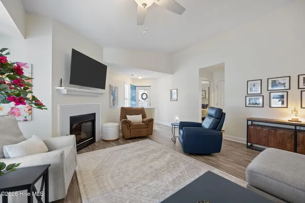 $179,900 | 3306 Mulberry Lane, Unit H, Greenville, NC 27858