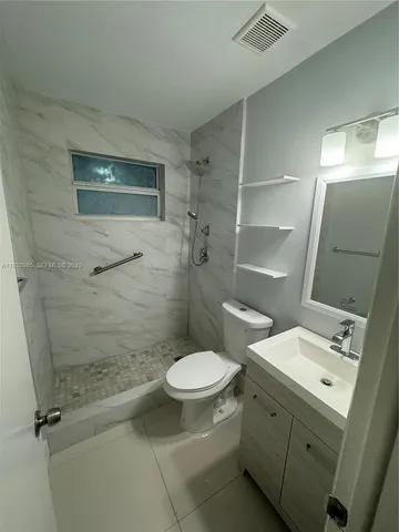 $2,800 | 1020 North 74th Terrace, Hollywood, FL 33024