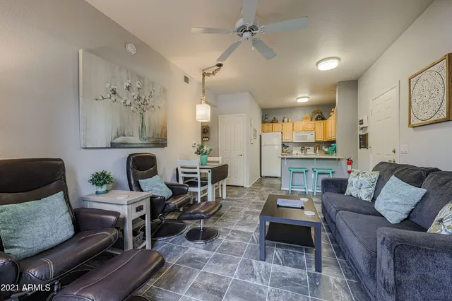 $2,100 | 14950 West Mountain View Boulevard, Unit 7107, Surprise, AZ 85374