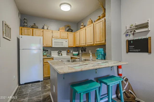 $2,100 | 14950 West Mountain View Boulevard, Unit 7107, Surprise, AZ 85374