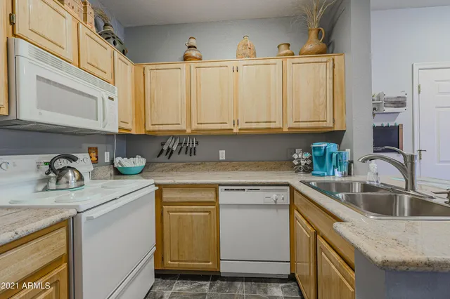 $2,100 | 14950 West Mountain View Boulevard, Unit 7107, Surprise, AZ 85374