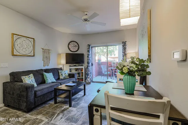 $2,100 | 14950 West Mountain View Boulevard, Unit 7107, Surprise, AZ 85374