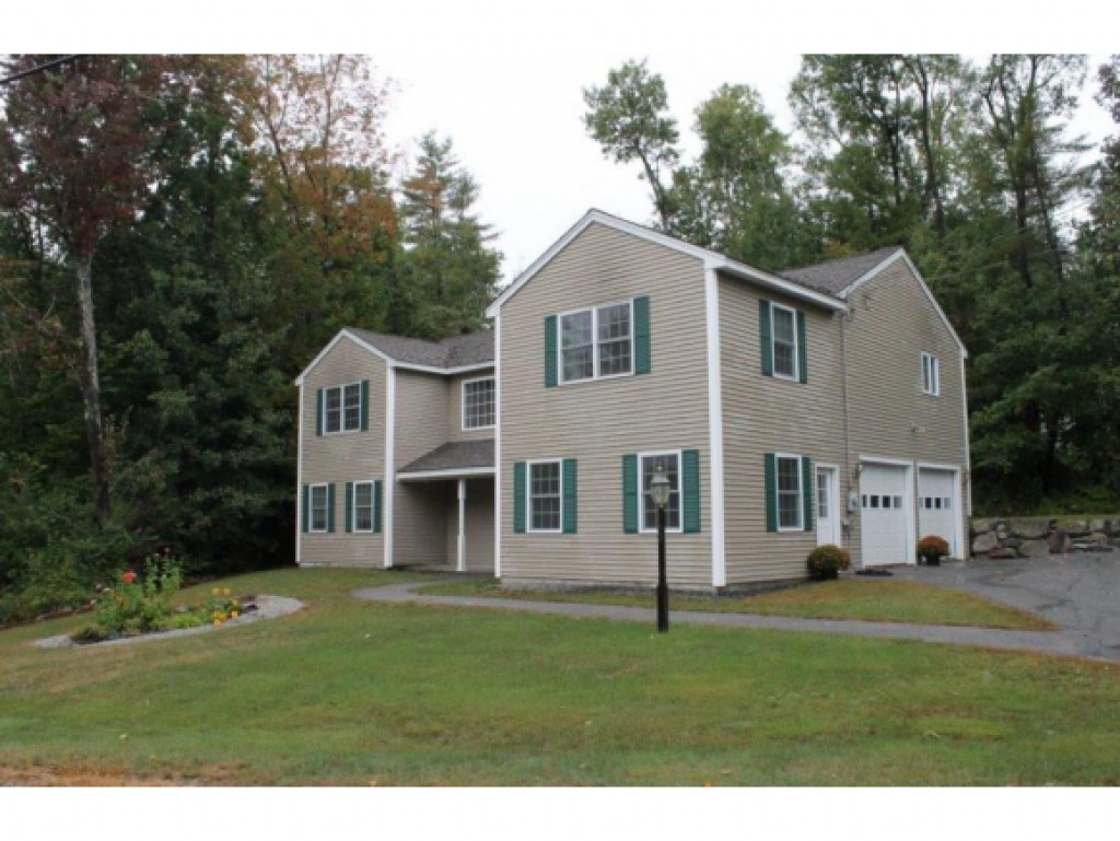 130 Pleasant Street Meredith, NH 03253 - Photo 1 of 28 Gallery Image 1