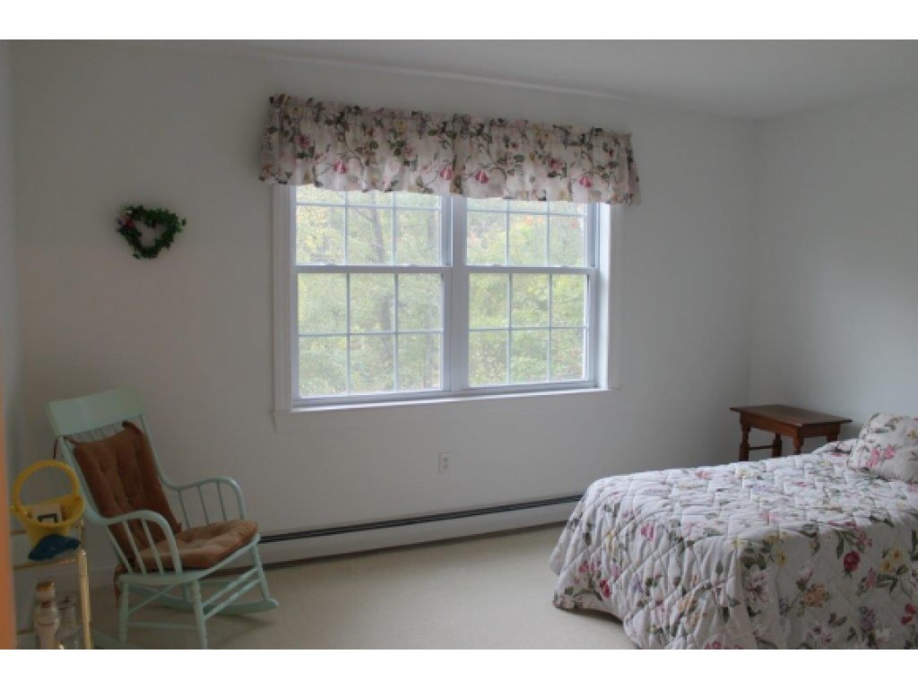 130 Pleasant Street Meredith, NH 03253 - Photo 14 of 28 Gallery Image 14