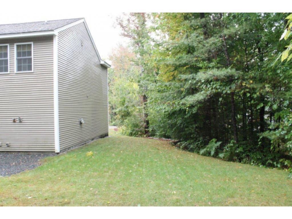 130 Pleasant Street Meredith, NH 03253 - Photo 4 of 28 Gallery Image 4