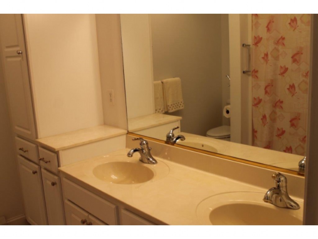 130 Pleasant Street Meredith, NH 03253 - Photo 10 of 28 Gallery Image 10