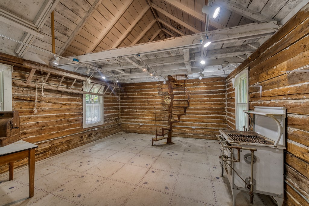 11940 Lakeview Road Ellison Bay, WI 54210 - Photo 40 of 46 Gallery Image 40