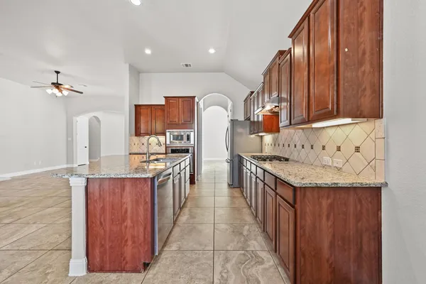 $2,895 | 645 Clear Springs Hollow, Buda, TX 78610