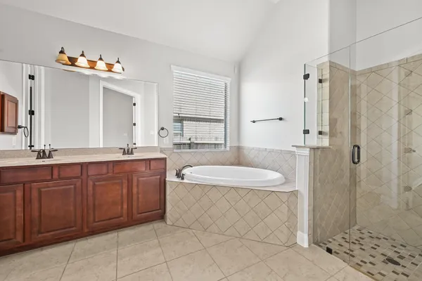 $2,895 | 645 Clear Springs Hollow, Buda, TX 78610
