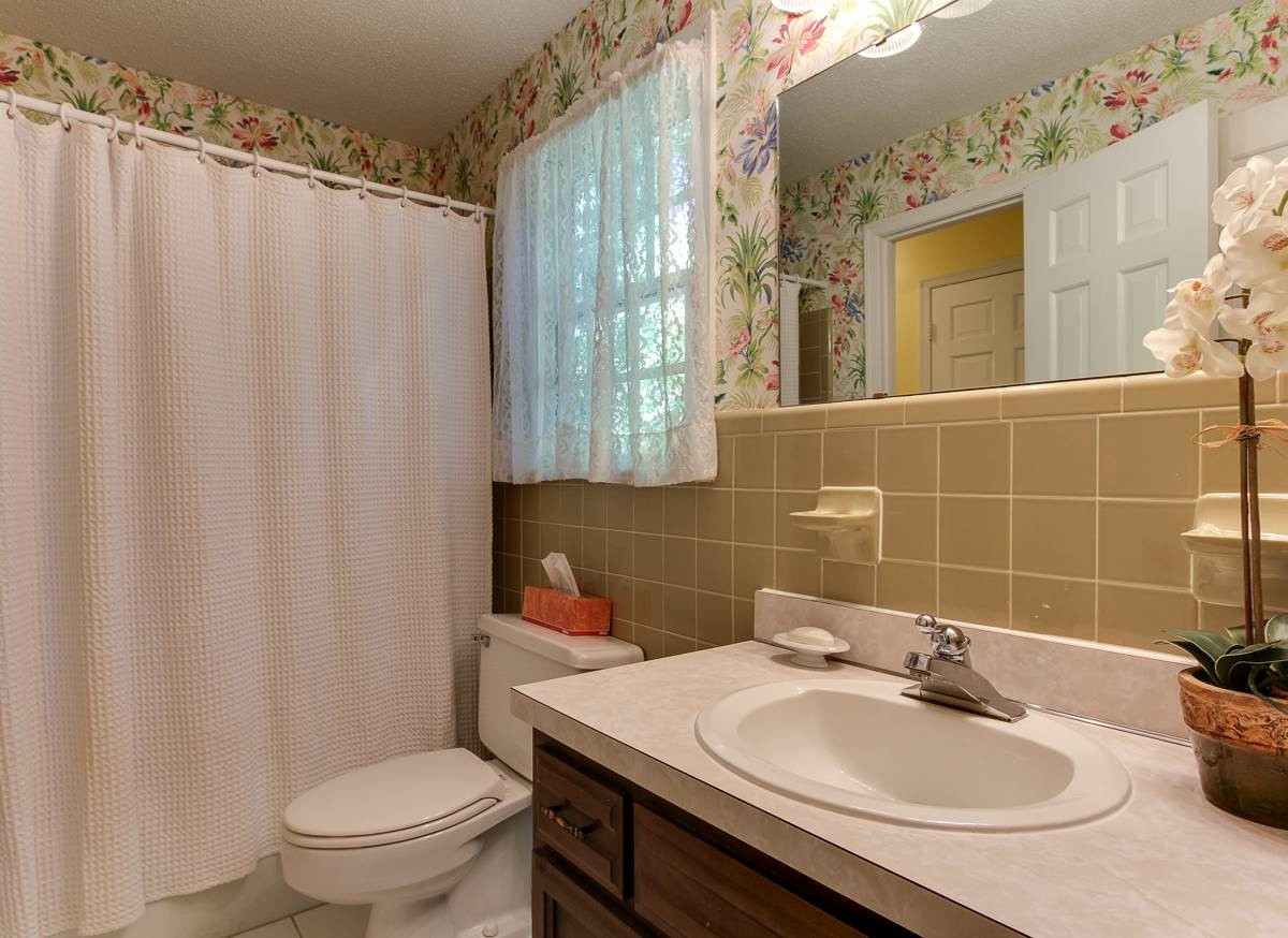 4401 Irving Court Raleigh, NC 27609 - Photo 16 of 25 Photo 16