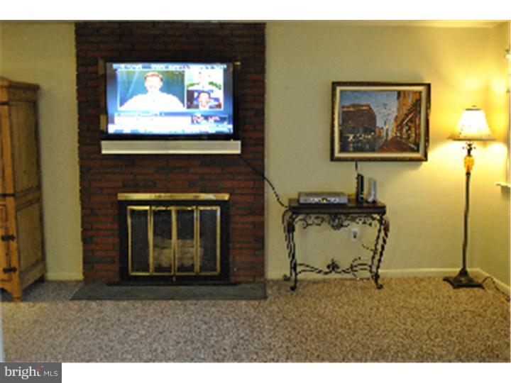 1222 Dell Road Norristown, PA 19403 - Photo 8 of 24 Gallery Image 8