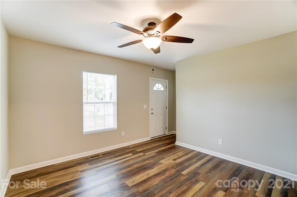 503 Mauney Road Stanley, NC 28164 - Photo 6 of 22 Gallery Image 6