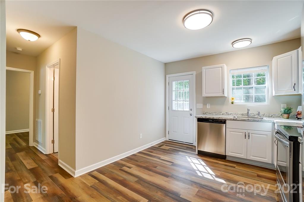 503 Mauney Road Stanley, NC 28164 - Photo 7 of 22 Gallery Image 7