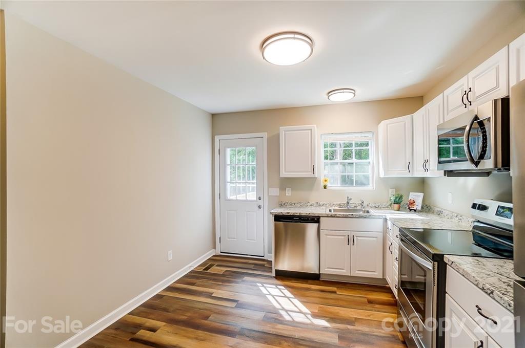 503 Mauney Road Stanley, NC 28164 - Photo 8 of 22 Gallery Image 8