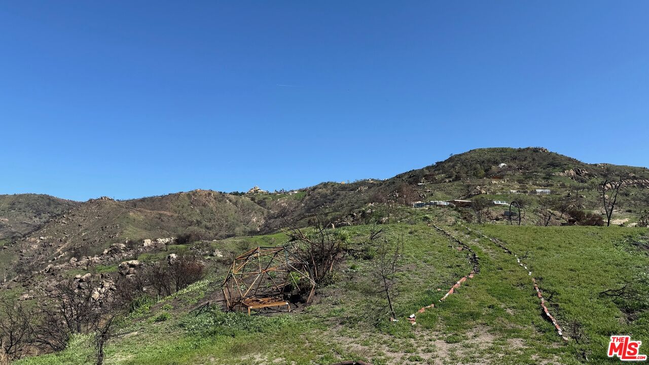 2195 Little Las Flores Road Topanga, CA 90290 - Photo 13 of 32 a view of a large mountain