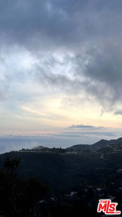 2195 Little Las Flores Road Topanga, CA 90290 - Photo 16 of 32 a view of city and mountain