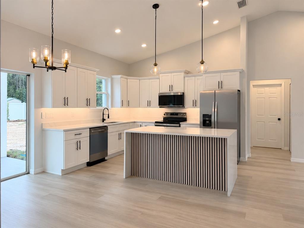 5500 Pecan Road Ocala, FL 34472 - Photo 2 of 16 Gallery Image 2