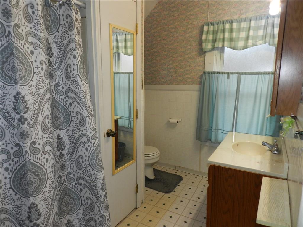 202 Summit Street Butler, PA 16001 - Photo 25 of 28