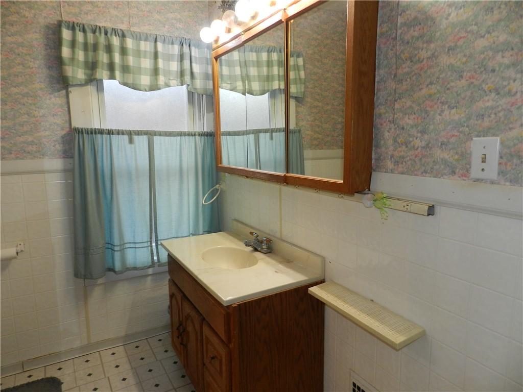 202 Summit Street Butler, PA 16001 - Photo 26 of 28