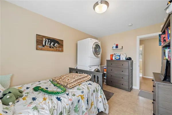 $599,900 | 1982 Avella Road, Avella, PA 15312