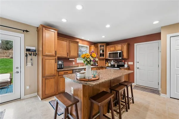 $599,900 | 1982 Avella Road, Avella, PA 15312