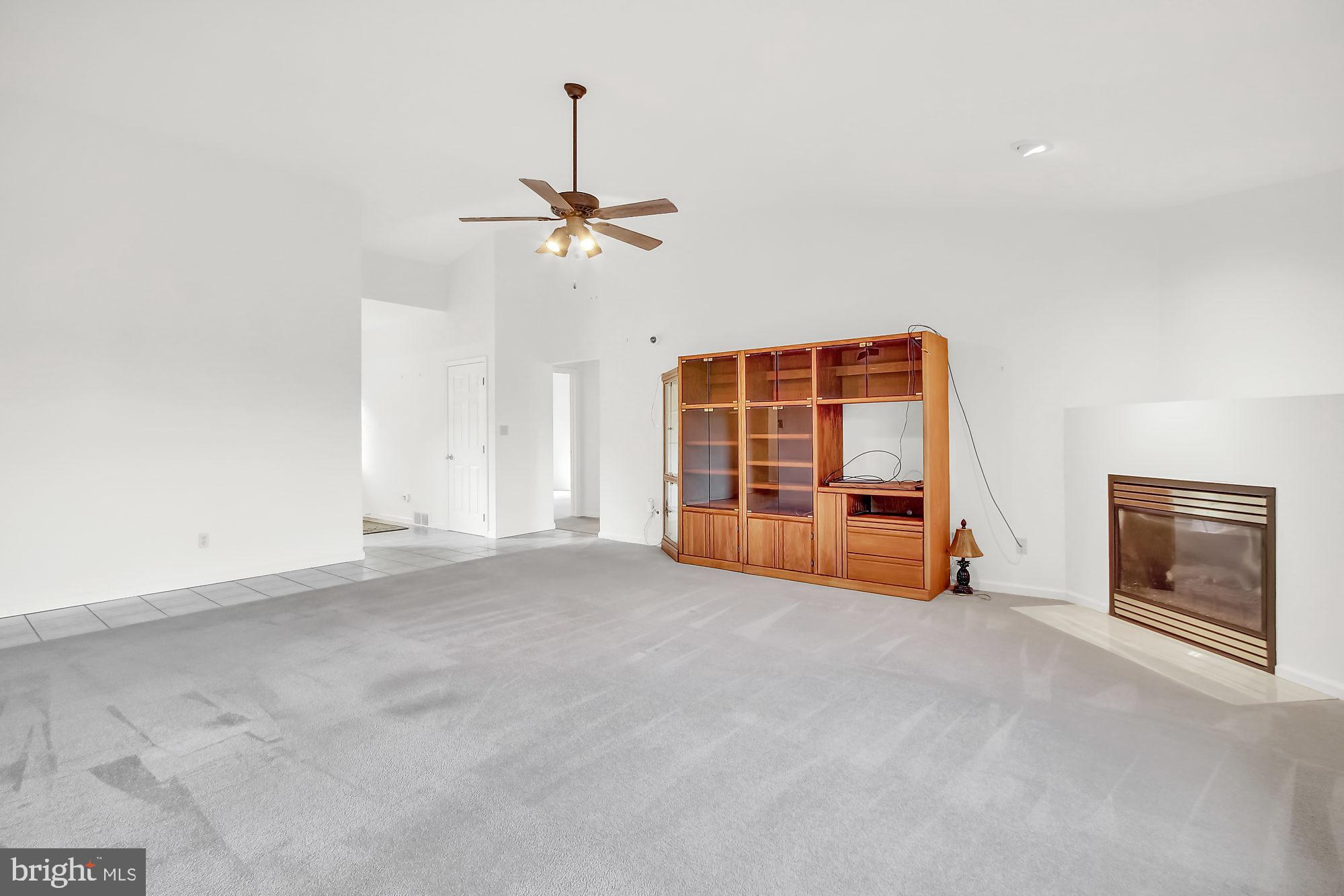 695 Dietz Road York, PA 17402 - Photo 11 of 25 Gallery Image 11