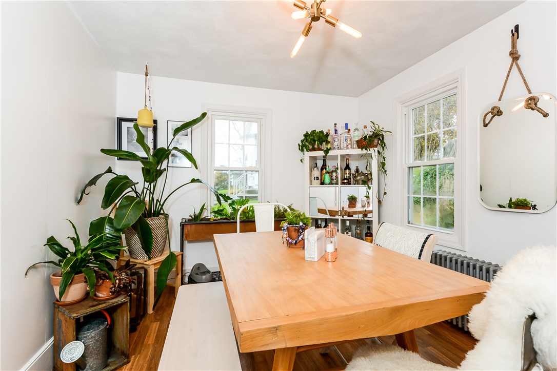 92 Bates Avenue Coventry, RI 02816 - Photo 12 of 39 Dining Room