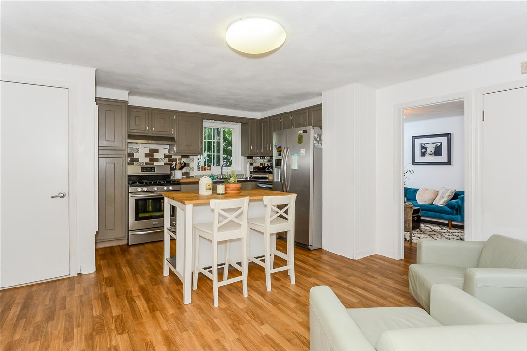 92 Bates Avenue Coventry, RI 02816 - Photo 3 of 39 Gallery Image 3