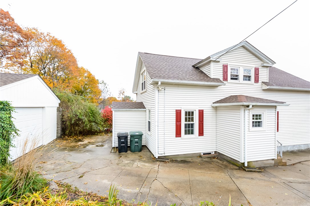 92 Bates Avenue Coventry, RI 02816 - Photo 31 of 39 Gallery Image 31