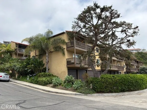 $759,000 | 214 Via Robina, Unit 4, San Clemente, CA 92672