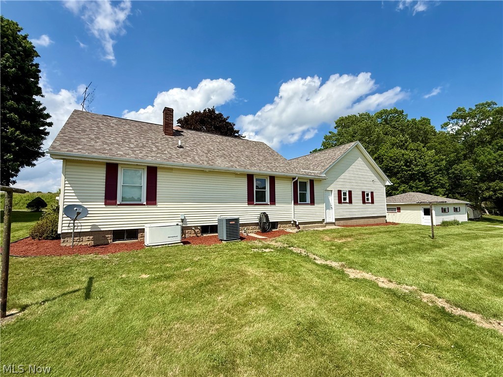 3278 Fresno Road Northwest Carrollton, OH 44615 - Photo 38 of 42