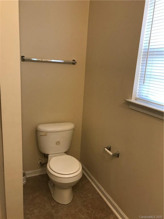 8120 Pozzi Road Charlotte, NC 28216 - Photo 19 of 23 Gallery Image 19
