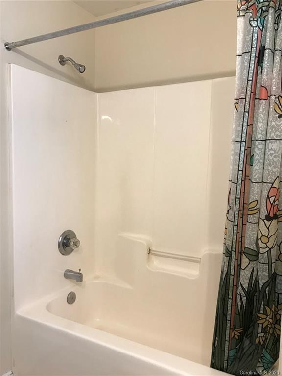 8120 Pozzi Road Charlotte, NC 28216 - Photo 20 of 23 Gallery Image 20
