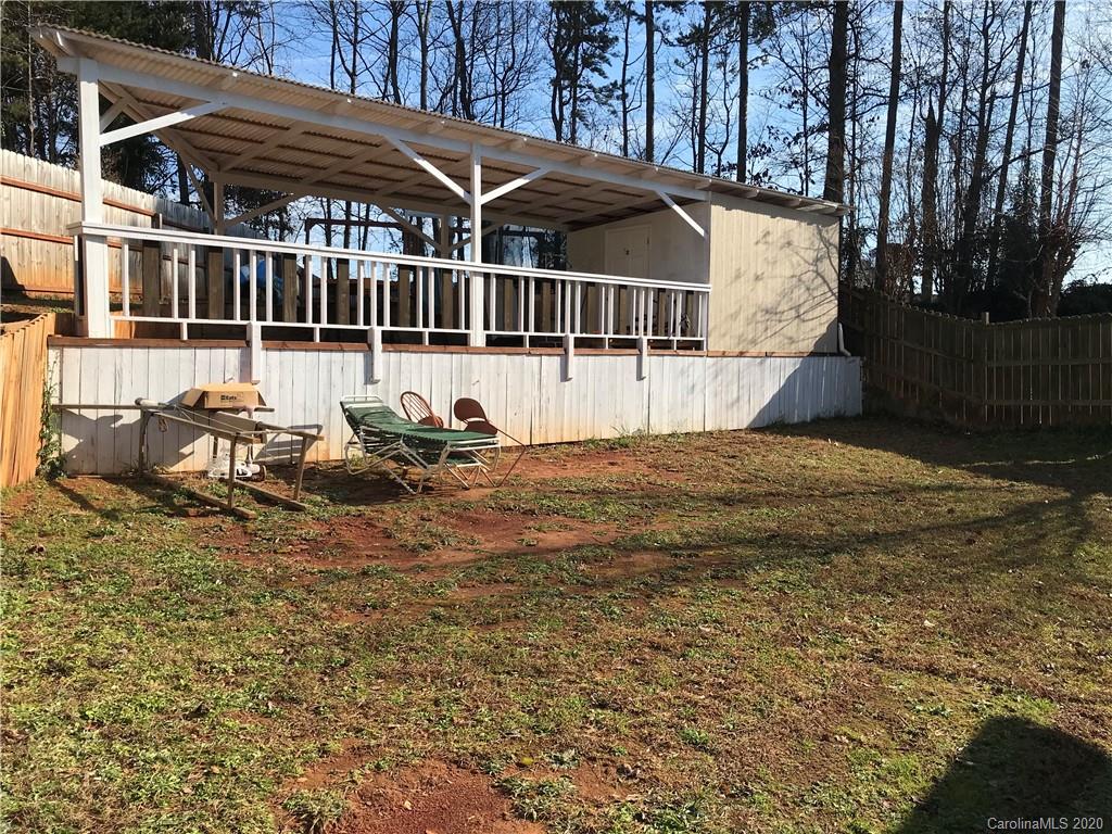 8120 Pozzi Road Charlotte, NC 28216 - Photo 6 of 23 Gallery Image 6