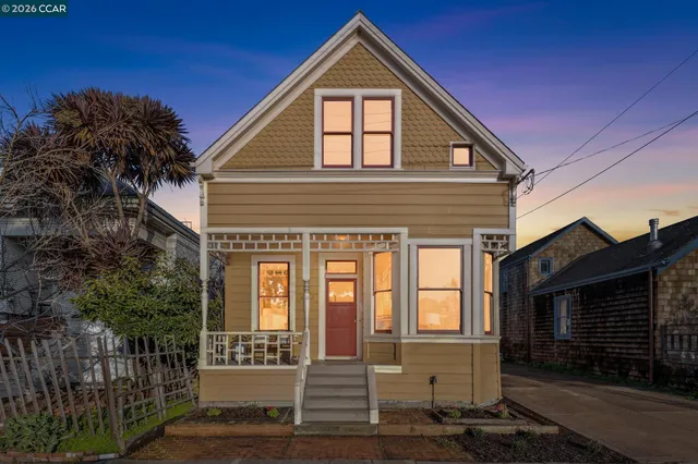 $995,000 | 2423 Tenth Street, Berkeley, CA 94710