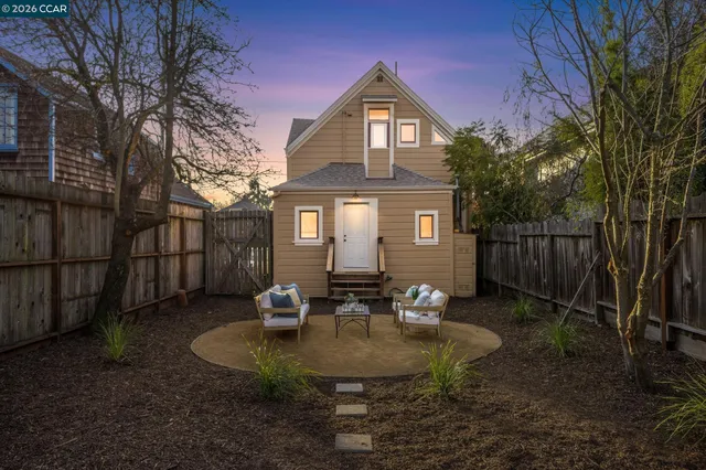 $995,000 | 2423 Tenth Street, Berkeley, CA 94710