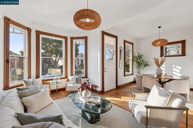 $995,000 | 2423 Tenth Street, Berkeley, CA 94710