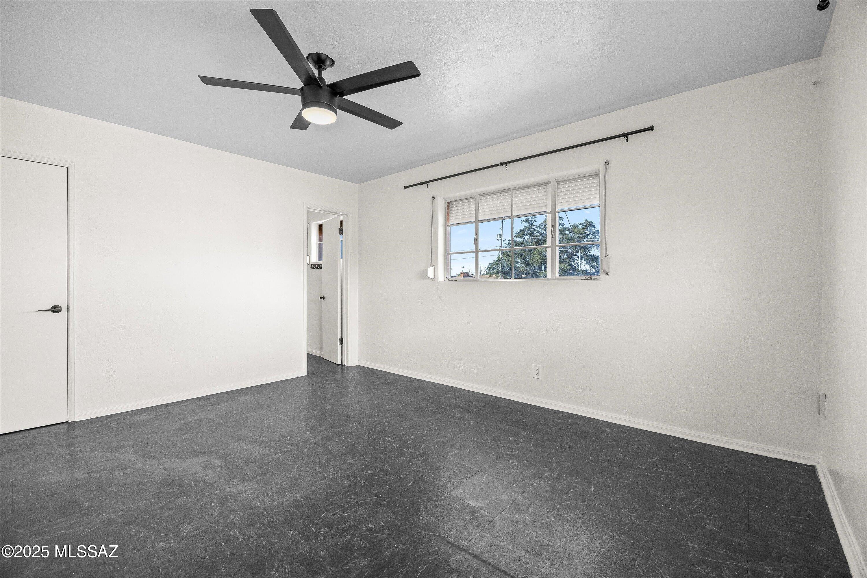 1232 North Swan Road Tucson, AZ 85712 - Photo 12 of 24 Gallery Image 12