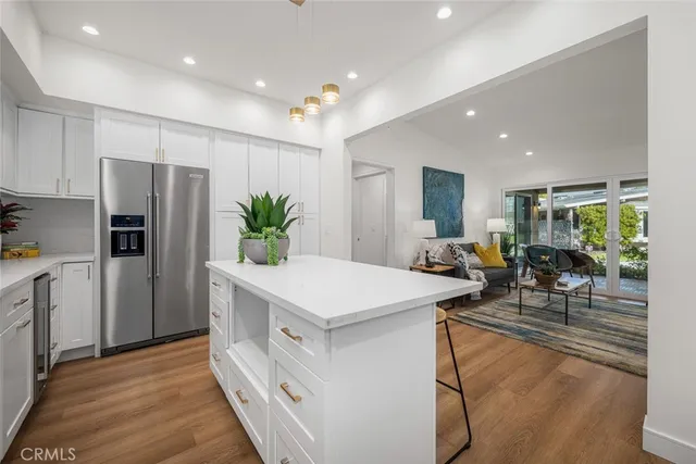 $685,000 | 1271 Kenwood Road, Unit 163L, Seal Beach, CA 90740