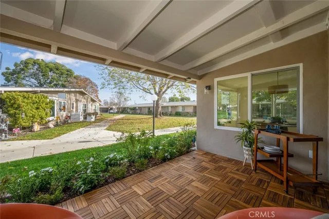 $685,000 | 1271 Kenwood Road, Unit 163L, Seal Beach, CA 90740